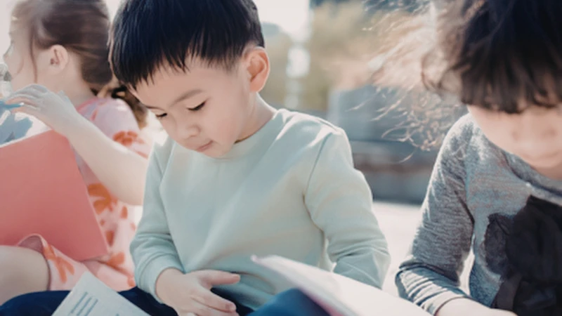 Loạn thị ở trẻ thường không tự khỏi hoàn toàn mà cần được theo dõi và điều chỉnh