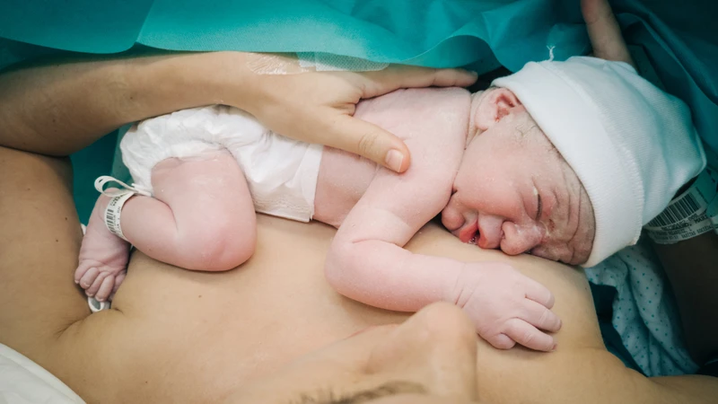 Bé được sinh ở tuần 35 được xếp vào trường hợp sinh non muộn