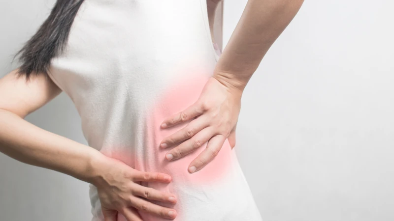 Đau lưng là dấu hiệu phổ biến