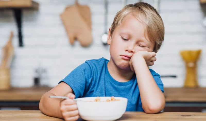 Chế độ ăn cho trẻ sau tiêm chủng cần linh hoạt vì trẻ có thể ăn kém hơn bình thường