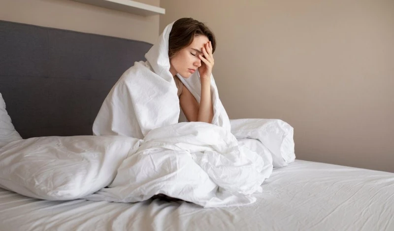 Khó ngủ là tác dụng phụ thường gặp, đặc biệt khi dùng vào cuối ngày