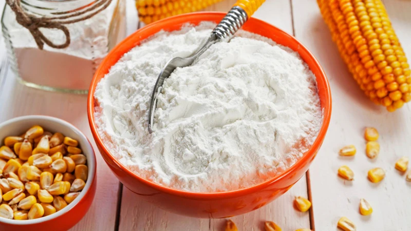 Trong công nghiệp, Mannitol thường được điều chế bằng phương pháp hydro hóa glucose hoặc fructose có nguồn gốc từ tinh bột