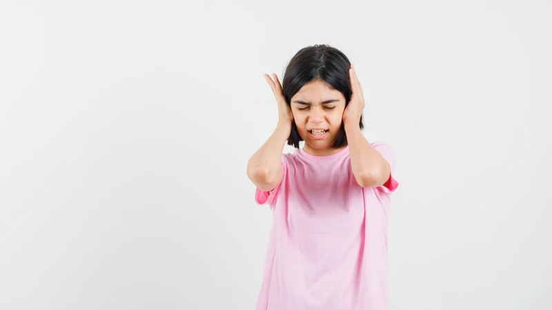 Thủng màng nhĩ là gì Những điều cần biết để tránh làm bệnh nặng hơn 3.png.png