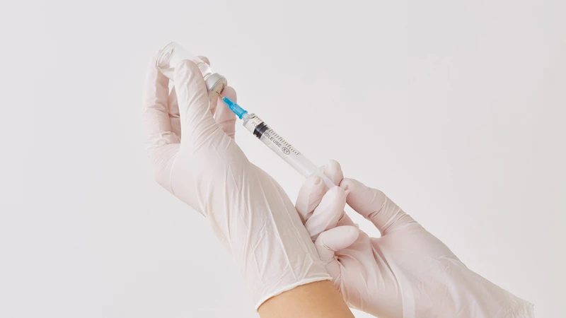 Vắc xin Vaxigrip Tetra giúp bảo vệ trước 4 chủng virus cúm phổ biến