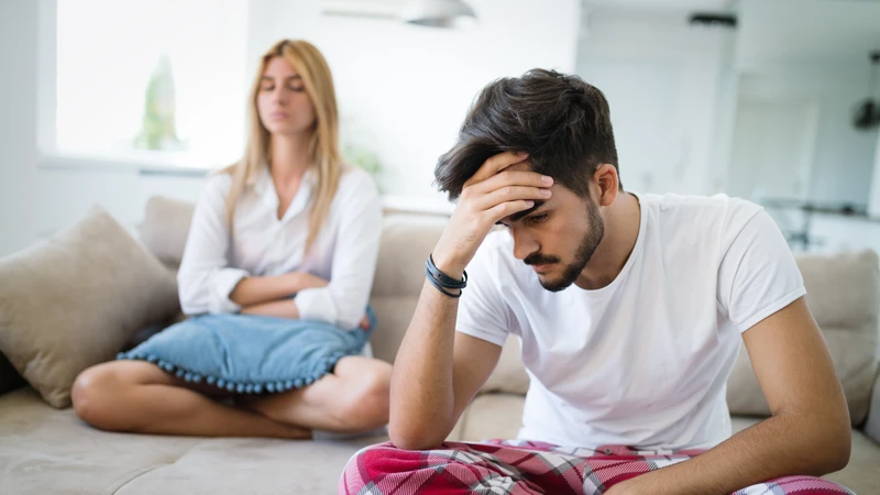 Xuất tinh sớm có phải yếu sinh lý không? Câu trả lời là không hoàn toàn