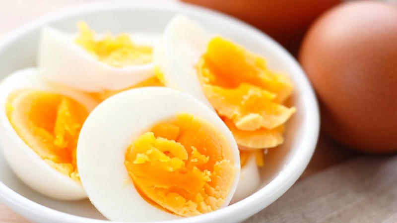 Ăn gì để nhiều sữa cho con bú? Mẹ bỉm lưu ý gì sau sinh? 2