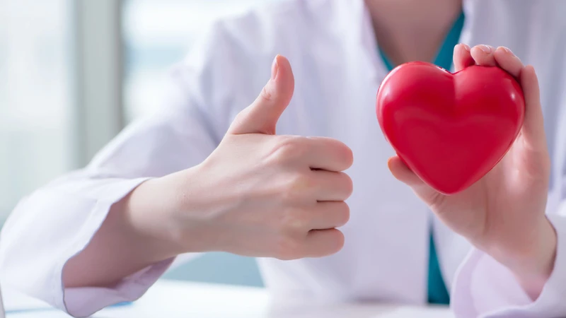 Ăn táo đỏ có tác dụng gì? Ăn nhiều có tốt không? 3