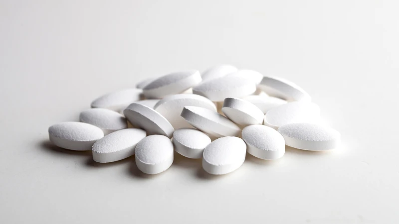 Bà bầu 8 tháng bị cảm cúm uống thuốc gì? Paracetamol có thể dùng nếu đúng hướng dẫn