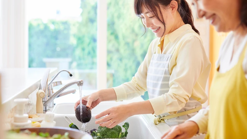Nên rửa rau sạch trước khi dùng
