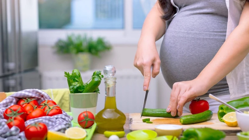 Bà bầu bị đau bụng đi ngoài nguyên nhân do đâu? Cần lưu ý điều gì?  3