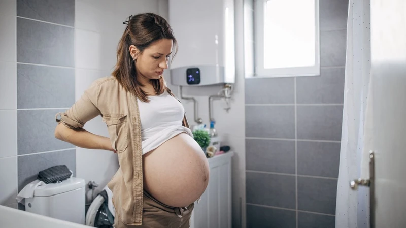 Bà bầu bị đau bụng đi ngoài nguyên nhân do đâu? Cần lưu ý điều gì?  4