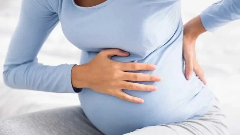 Bà bầu bị đau bụng đi ngoài nguyên nhân do đâu? Cần lưu ý điều gì?  5