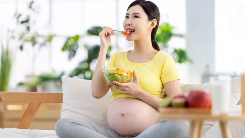 Bà bầu bị ho 3 tháng giữa có nguy hiểm không? Cách xử lý và phòng ngừa an toàn 4