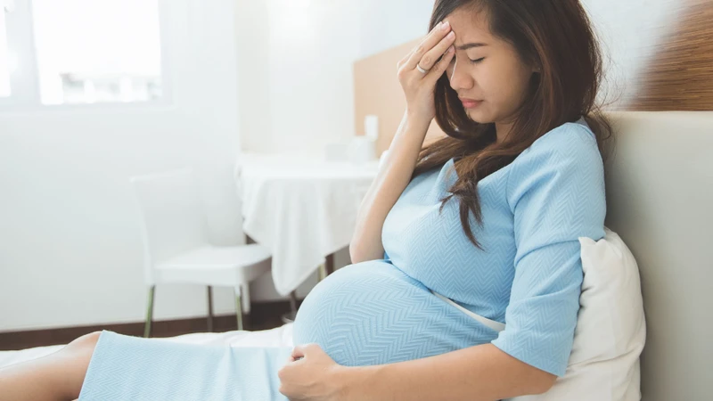 Bà bầu bị mụn nhọt phải làm sao? Giải pháp an toàn trong thai kỳ 1
