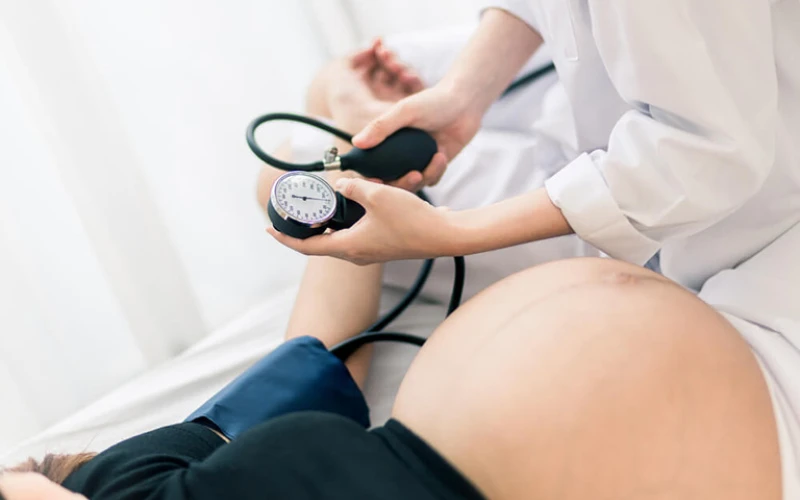 Bà bầu bị tụt huyết áp 3 tháng cuối phần lớn là thay đổi sinh lý tự nhiên