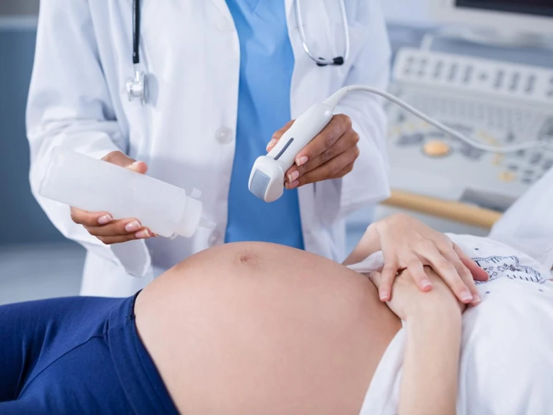 Bà bầu bị viêm đường tiết niệu nên uống gì? Các loại thức uống tốt mẹ bầu cần biết 4