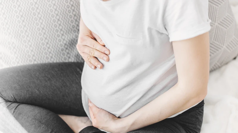 Bà bầu tiêm uốn ván bị nhức tay là phản ứng bình thường của cơ thể