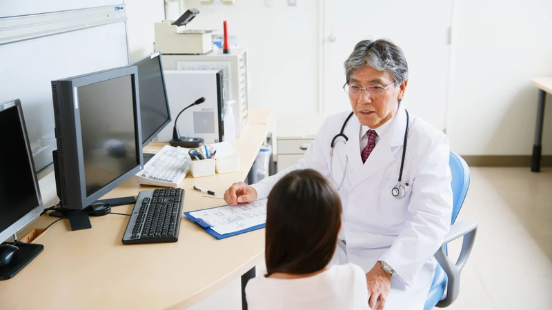 Bạn nên đến gặp bác sĩ để thăm khám nếu tình trạng rối loạn lo âu kéo dài