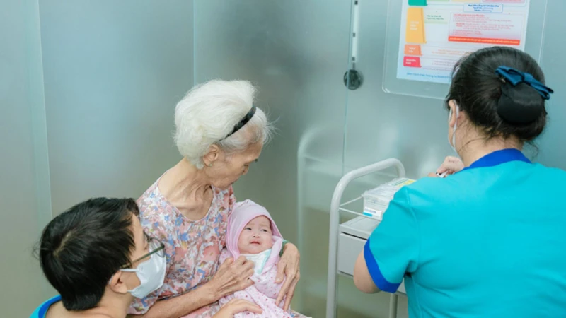 Thời điểm tiêm chủng cũng là yếu tố chi phối đến giá tiêm vắc xin