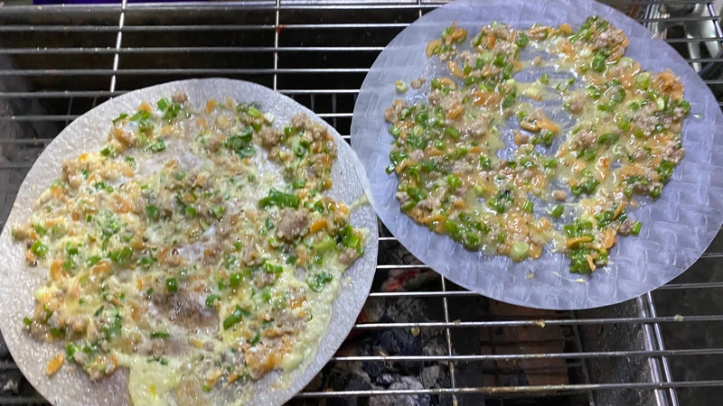 Bánh tráng nướng bao nhiêu calo là câu hỏi được nhiều người quan tâm
