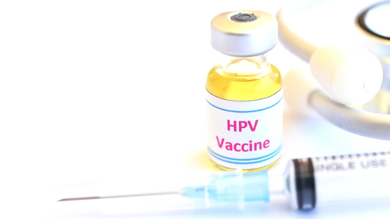 bao-nhieu-tuoi-thi-nen-tiem-hpv-9-14-tuoi-hay-20-30-40-tuoi.png