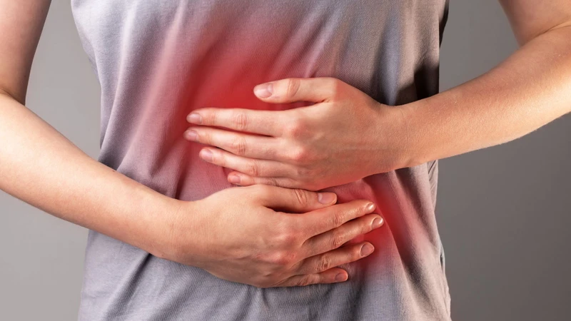Người bị viêm dạ dày không nên ăn bắp cải sống