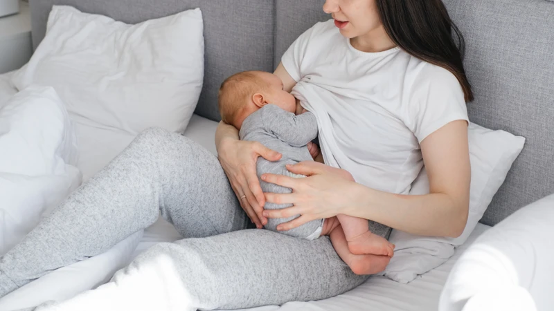 Bật mí những cách phòng tránh trẻ hay ốm vặt hiệu quả mẹ nên biết 1
