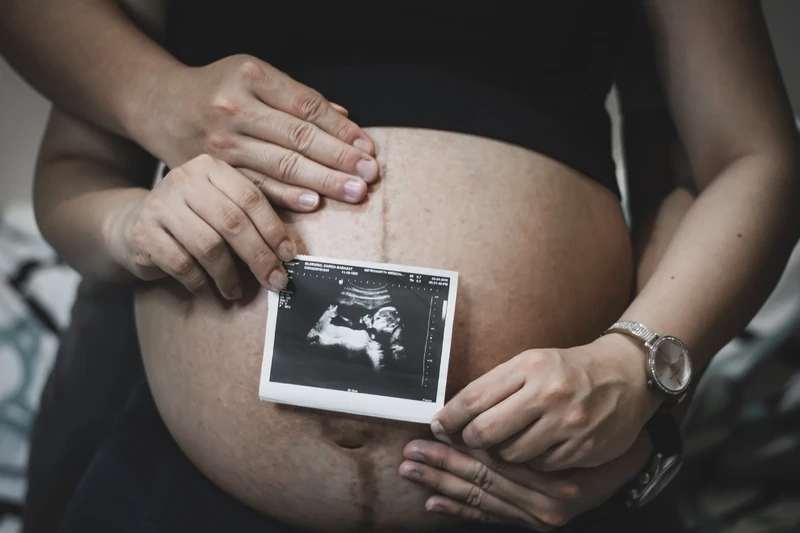 Bầu 30 tuần là mấy tháng? Một số thay đổi ở cơ thể mẹ bầu cần lưu ý 5