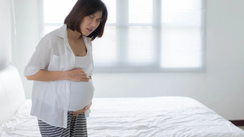 Sau bữa bún bò, nếu mẹ bầu thấy khó tiêu hay ợ chua, nên giảm bớt gia vị hoặc dừng ăn món này