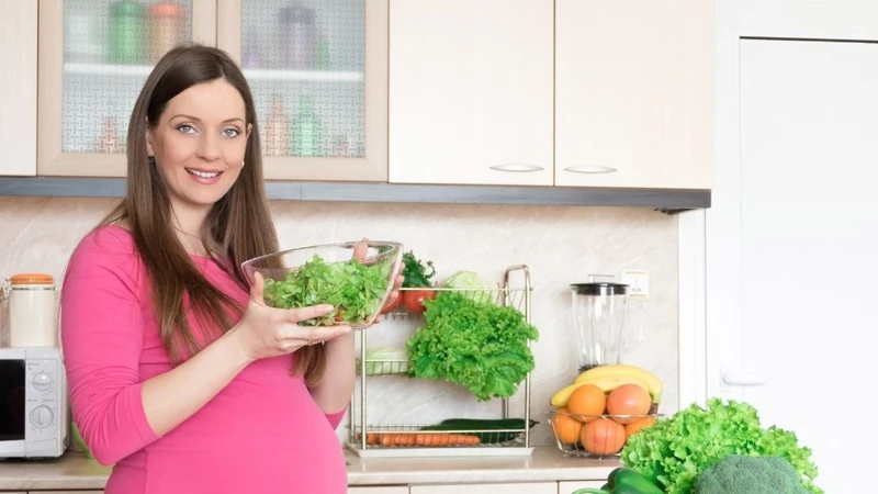 Bầu 3 tháng đầu có được ăn rau diếp cá không? 4