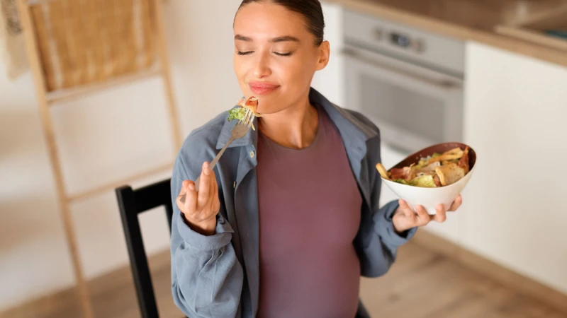Bầu ăn cá ngừ được không? Mẹ bầu cần lưu ý gì khi ăn cá ngừ? 1