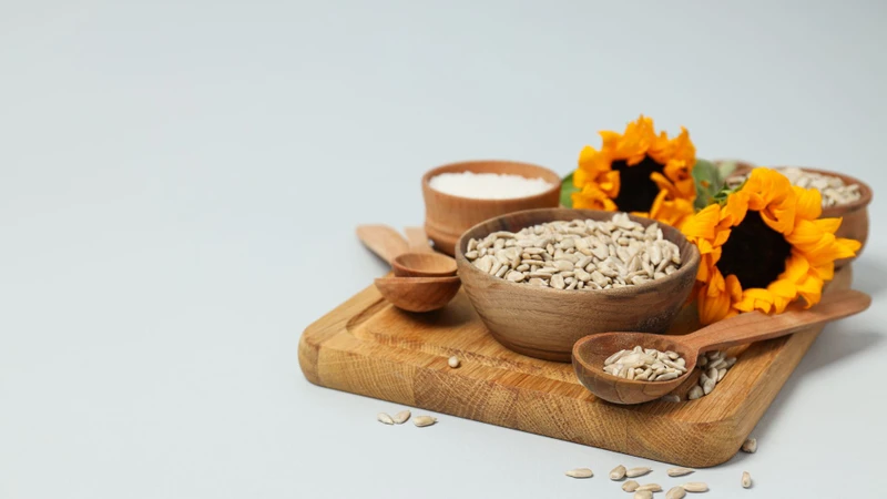 Bầu ăn hạt hướng dương được không? Lợi ích, rủi ro và lưu ý quan trọng cho mẹ bầu 5