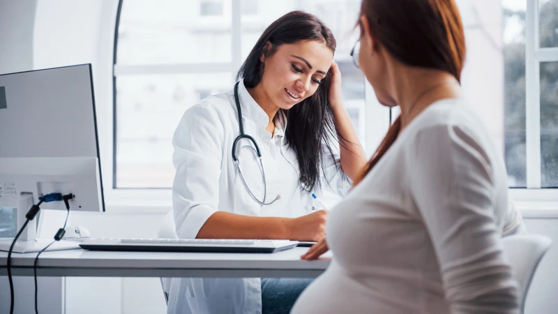 Bầu ăn khế được không? Lợi ích và những lưu ý quan trọng mẹ bầu nên biết 4
