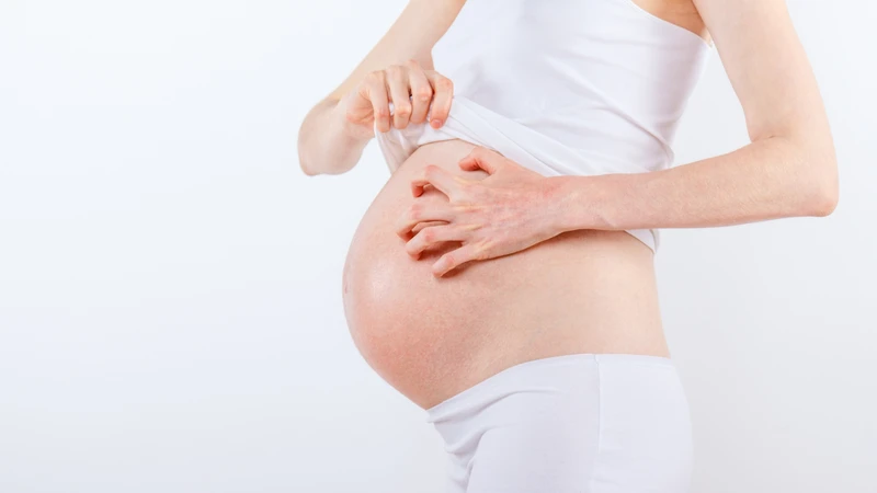 Bầu bị ngứa toàn thân: Nguyên nhân, cách xử lý và ảnh hưởng đến thai nhi 4