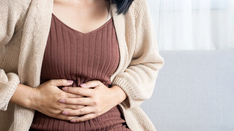 Mẹ bầu có bệnh lý tiêu hóa nên hỏi ý kiến bác sĩ trước khi dùng sữa đậu xanh