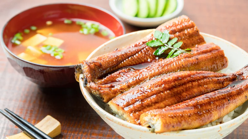 Bé mấy tháng ăn được lươn? Hướng dẫn dinh dưỡng an toàn mẹ cần biết 1