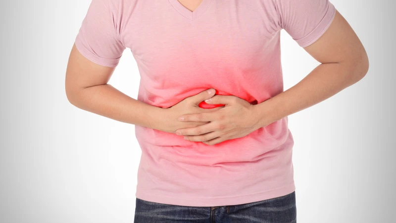 Đau bụng là triệu chứng thường gặp nhất của hội chứng Chilaiditi