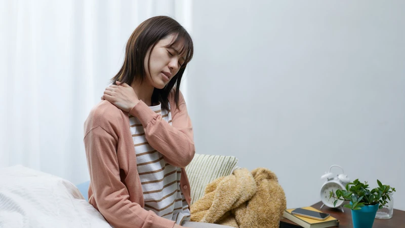 Bệnh có thể gây đau mạn tính vùng cổ vai