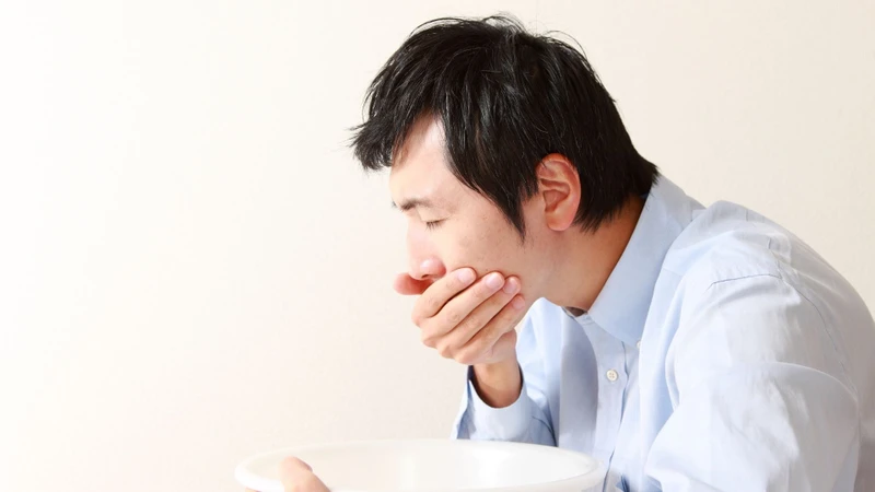 Buồn nôn, nôn hoặc tiêu chảy có thể xuất hiện khi các rối loạn chuyển hóa bắt đầu hình thành