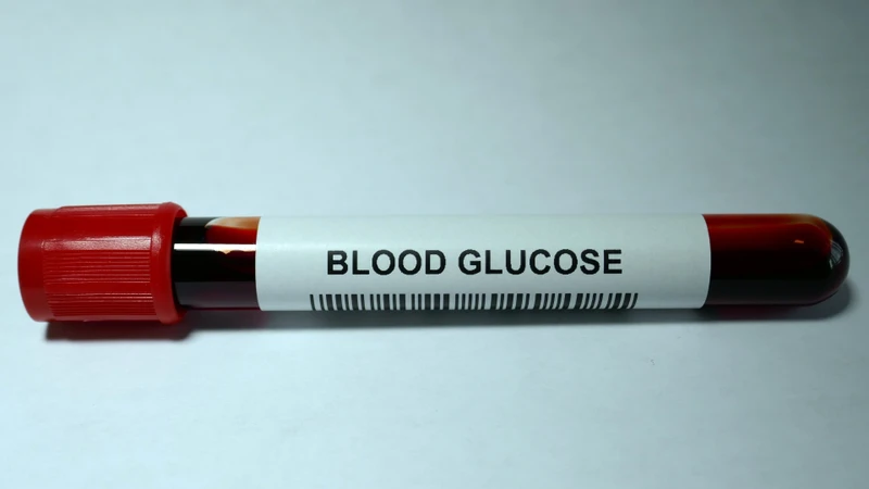 Giảm khả năng sử dụng glucose của tế bào là một nguyên nhân gây nhiễm toan ceton
