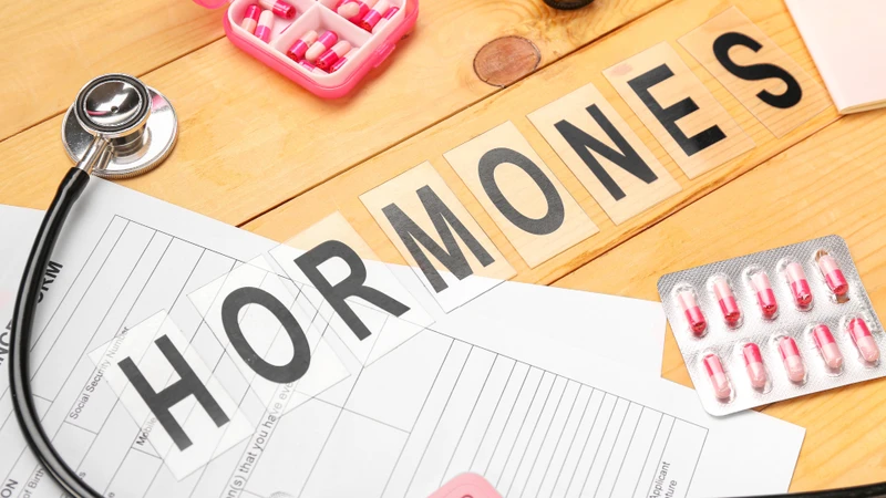 Sự mất cân đối giữa estrogen và progesterone là cơ chế chính dẫn đến tăng sản nội mạc tử cung