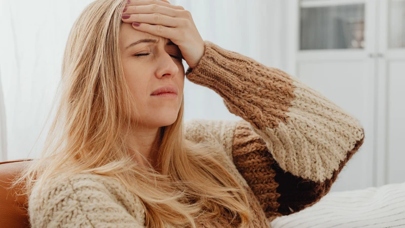 Mệt mỏi thường xuyên là một dấu hiệu của bệnh lý bạch cầu lympho mãn tính