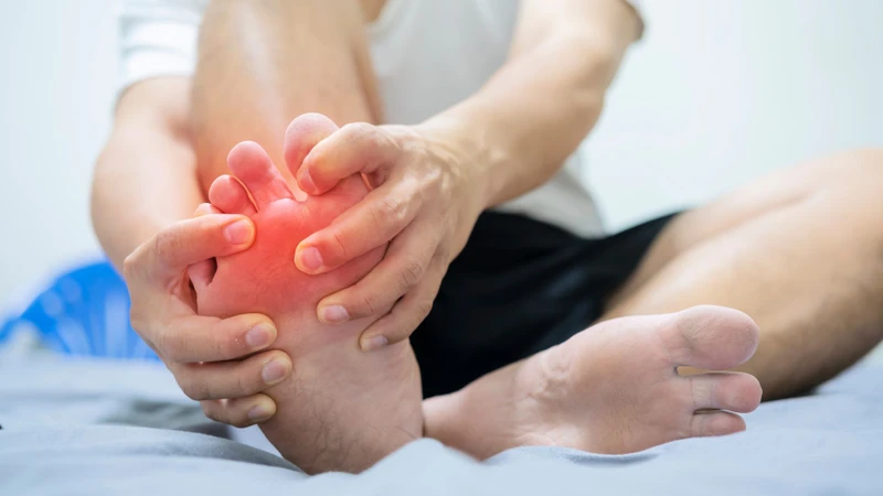 Cơn gout có thể chịu ảnh hưởng của nhiều yếu tố
