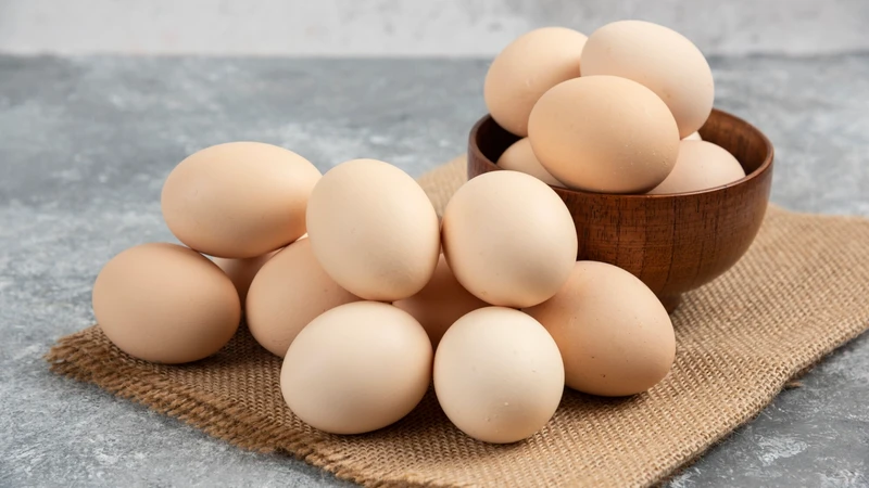 Trứng gà cung cấp nhiều vitamin và dưỡng chất thiết yếu