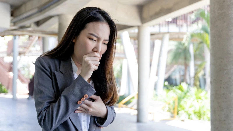 Các triệu chứng của bệnh hen phế quản nghề nghiệp thường tăng lên khi người bệnh trở lại nơi làm việc