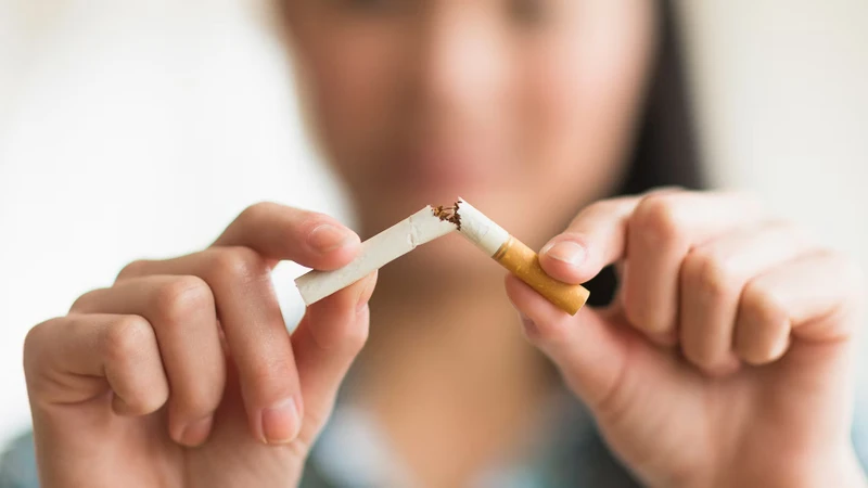 Việc bỏ hút thuốc là rất quan trọng để làm chậm tốc độ tiến triển của bệnh