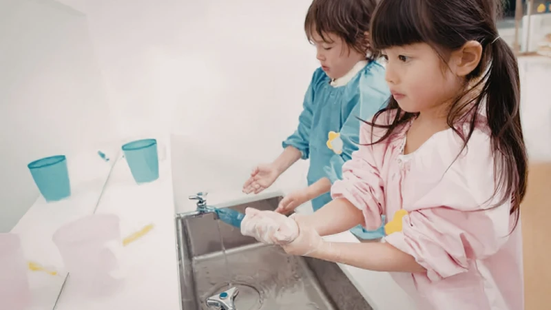 Vệ sinh tay giúp hạn chế nguy cơ lây nhiễm Adenovirus