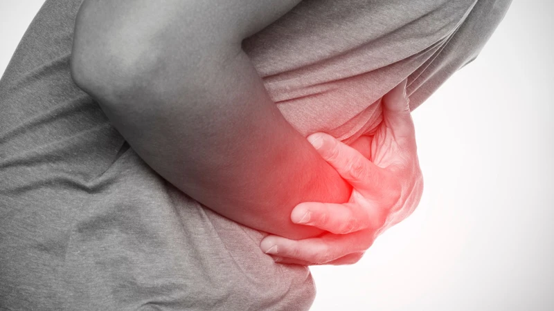 Bị đau bụng dưới ở nam giới có nguy hiểm không