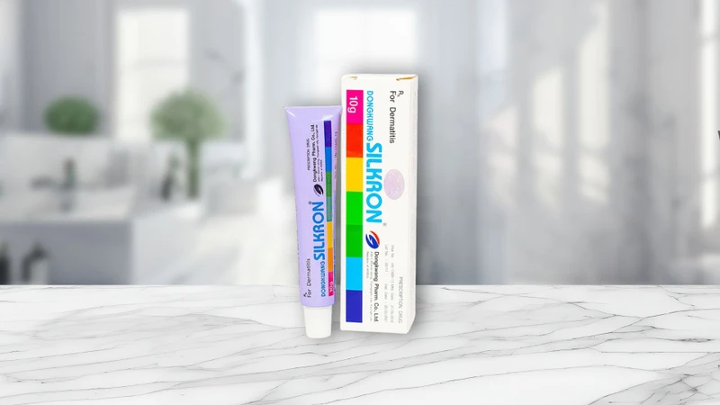 Bị giời leo bôi thuốc 7 màu được không? Hướng dẫn an toàn người bệnh cần biết 1