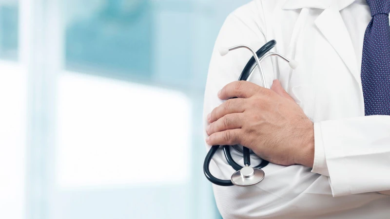 Bị giời leo bôi thuốc 7 màu được không? Hướng dẫn an toàn người bệnh cần biết 2